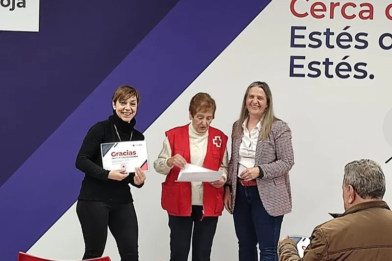 La Asamblea comarcal de Cruz Roja organizaba un reconocimiento a las empresas locales