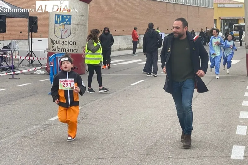 Peñaranda celebraba este sábado su séptima milla solidaria