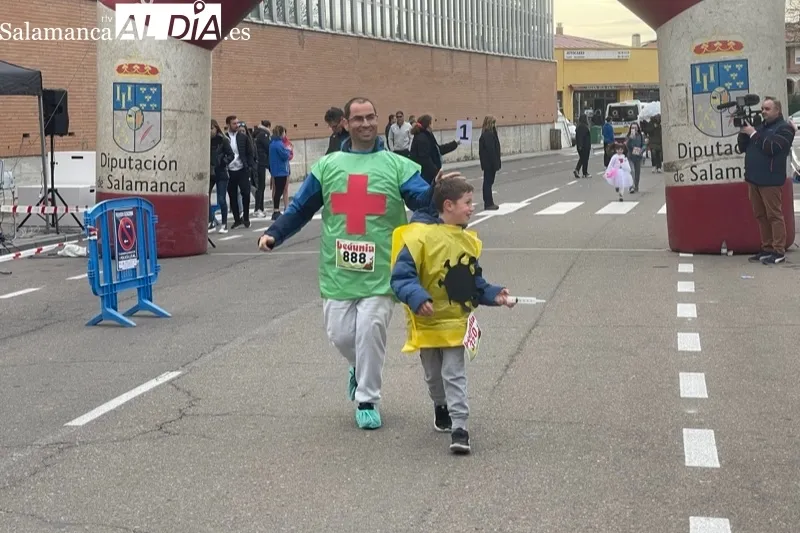 Peñaranda celebraba este sábado su séptima milla solidaria