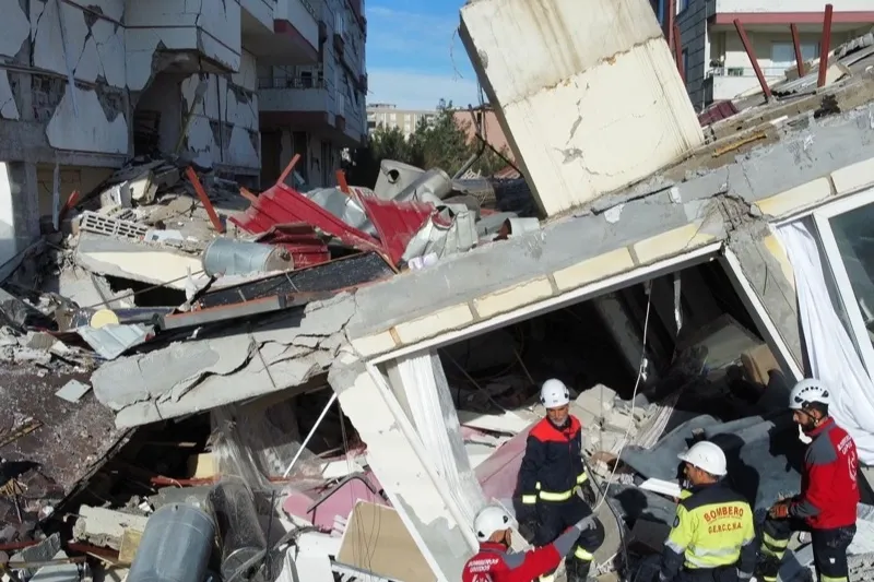 Foto 3 - El bombero salmantino que vive pendiente de una llamada para unirse a los rescates en Turquia