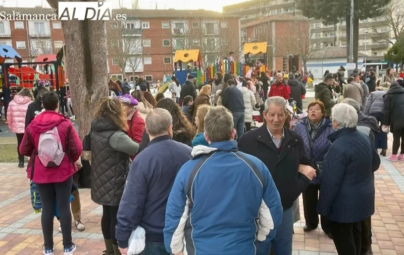 El parque La Huerta acogía el tradicional baile infantil de Carnaval