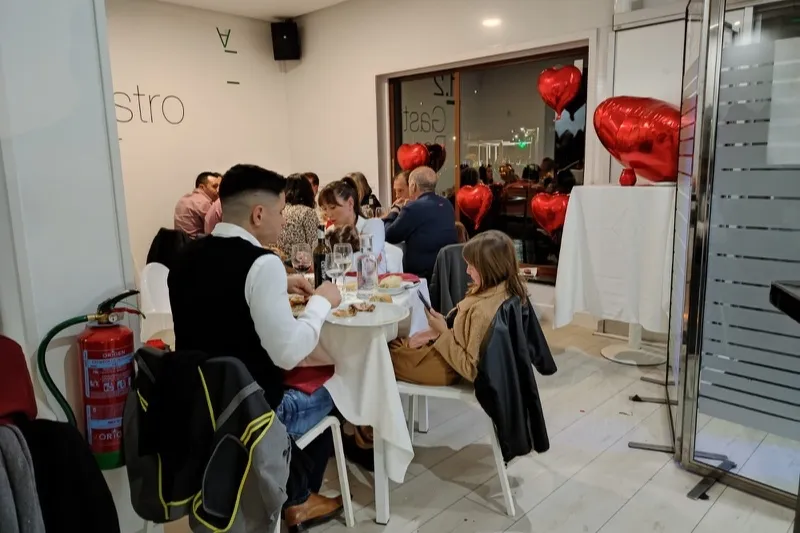 Los Álamos Gastrolab celebraba este sábado la cena de San Valentín 
