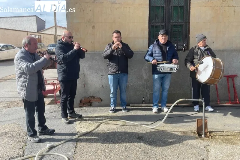 Villar de Gallimazo vive su XI Matanza Tradicional