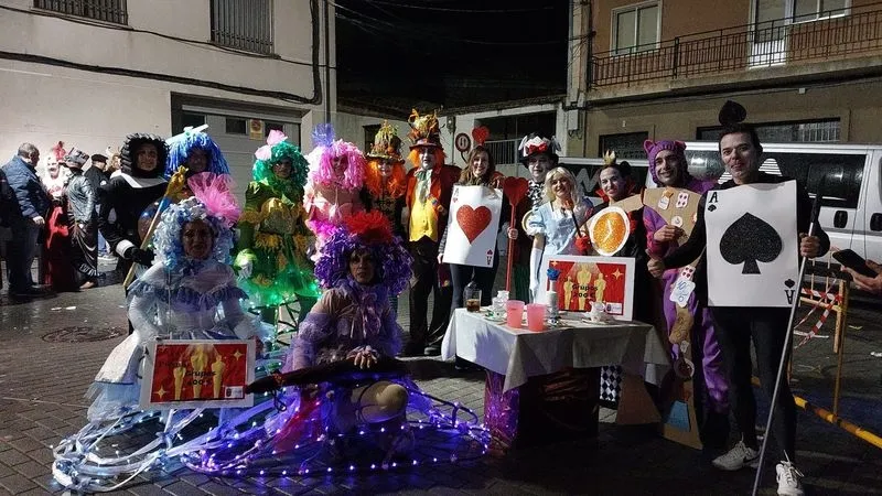 Foto 11 - &lsquo;Vel&aacute;zquez y sus Meninas&rsquo; y &lsquo;Rosa y la Yaya&rsquo; ganan el concurso de disfraces de Carnaval 