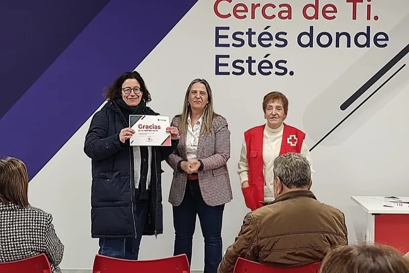 La Asamblea comarcal de Cruz Roja organizaba un reconocimiento a las empresas locales