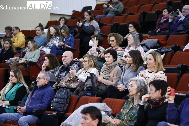 Congreso sobre Atención Primaria organizado por Comisiones Obreras en la Facultad de Medicina, en Salamanca. Foto de David Sañudo