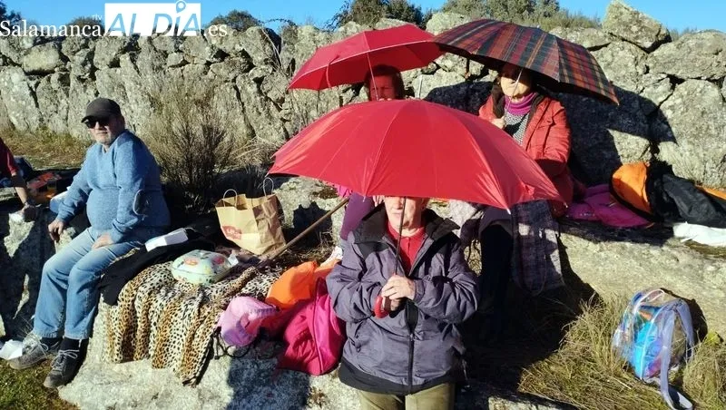 El paraje del Arroyo acogió a vecinos de todas las edades