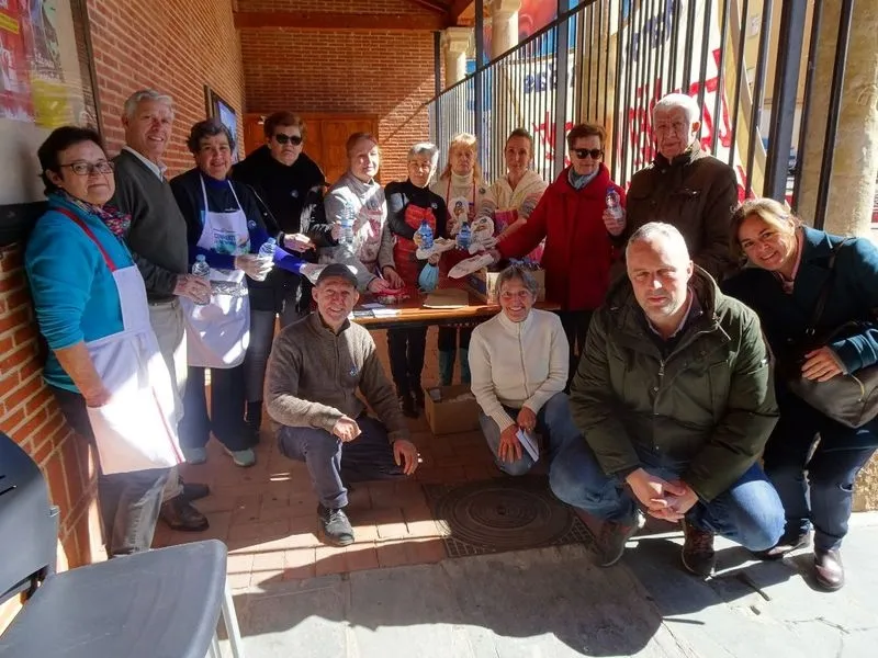 Foto 5 - Santa Marta recupera la Operaci&oacute;n Bocata de Manos Unidas