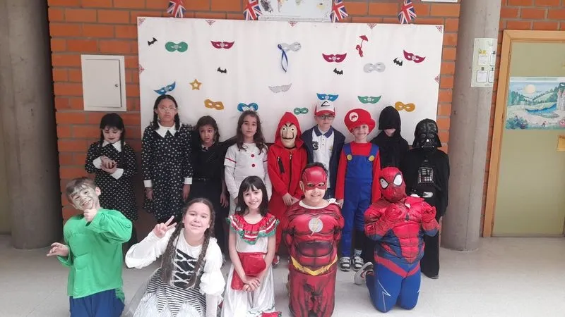 Foto 3 - La gran fiesta de Carnaval del colegio Antonio Machado