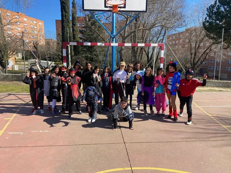 Foto 4 - La gran fiesta de Carnaval del colegio Antonio Machado