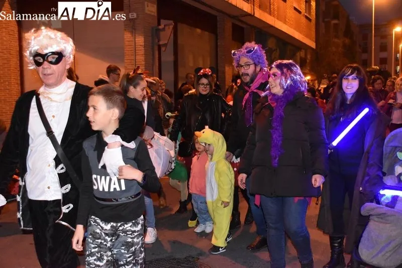 Foto 25 - As&iacute; se ha vivido el lunes de Carnaval en el Barrio del Oeste