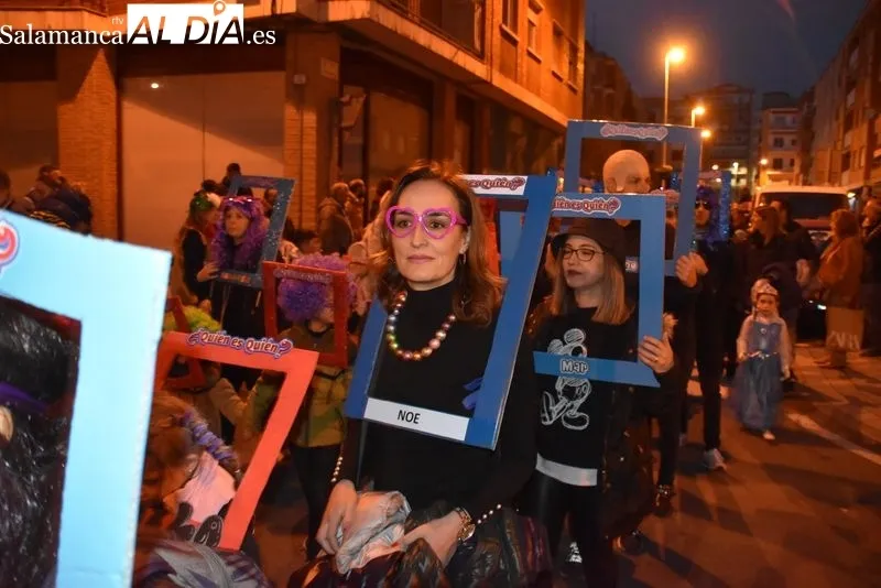 Desfile de Carnaval en el barrio del Oeste. Foto de Vanesa Martins
