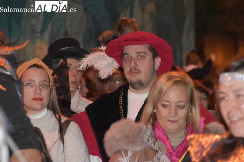Desfile de Carnaval en el barrio del Oeste. Foto de Vanesa Martins