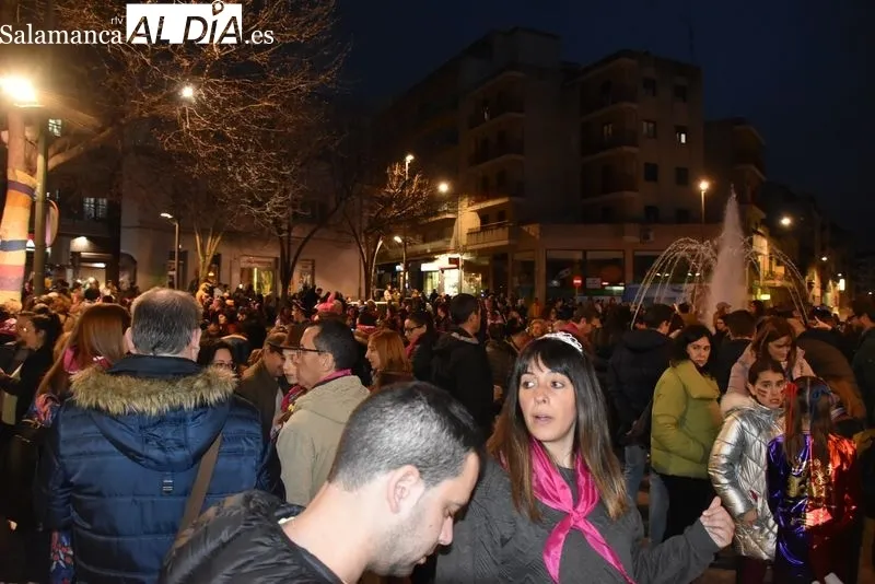 Desfile de Carnaval en el barrio del Oeste. Foto de Vanesa Martins