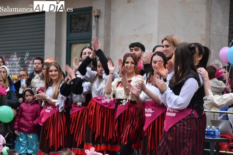 Foto 34 - As&iacute; se ha vivido el lunes de Carnaval en el Barrio del Oeste