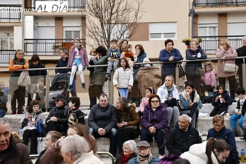 Foto 10 - Gran ambiente en la fiesta del Carnaval del Consejo Social El Rollo