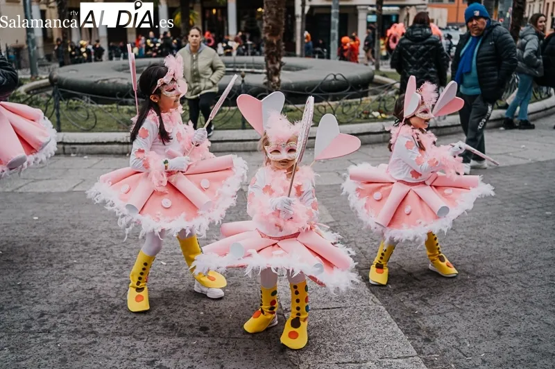 Desfile y concurso de disfraces en Alba de Tormes. Fotografías: Rubén Vicente