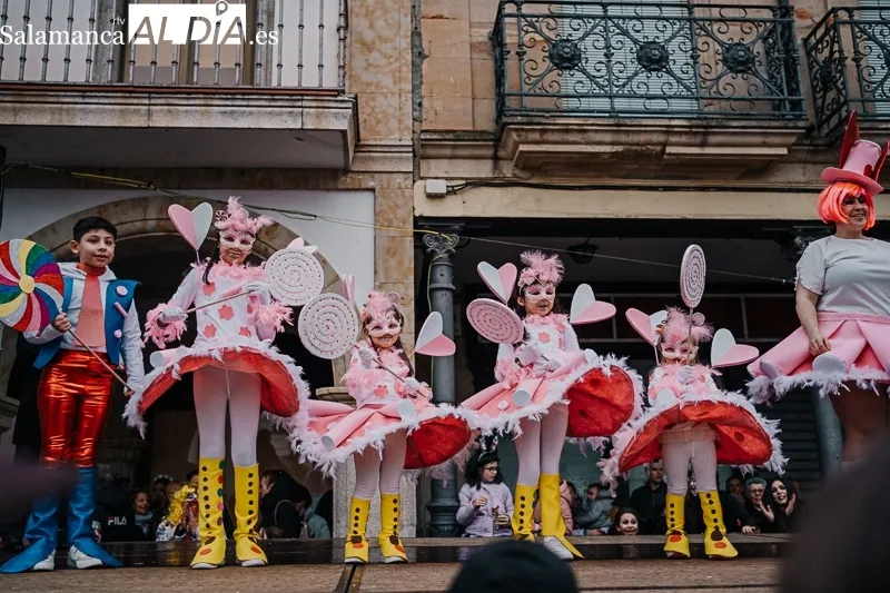 Desfile y concurso de disfraces en Alba de Tormes. Fotografías: Rubén Vicente