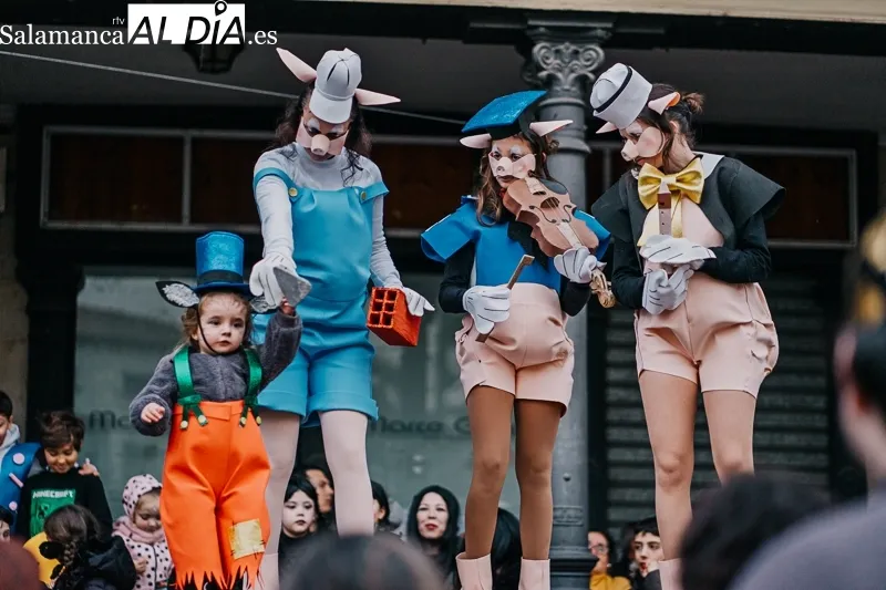 Desfile y concurso de disfraces en Alba de Tormes. Fotografías: Rubén Vicente
