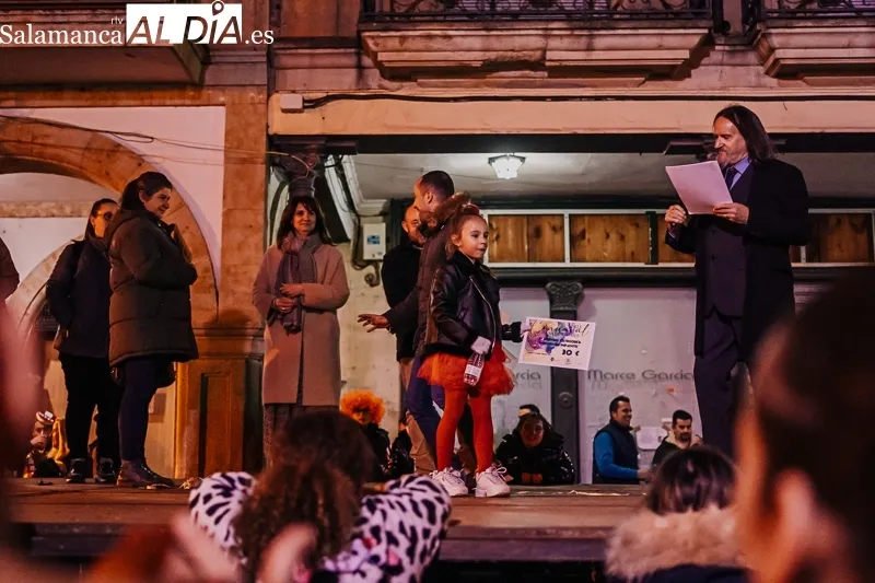 Desfile y concurso de disfraces en Alba de Tormes. Fotografías: Rubén Vicente