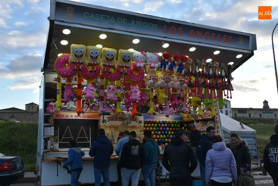 Foto 9 - El recinto ferial vive su &uacute;ltima gran tarde incluyendo dos partidas s&uacute;perespeciales en el Bingo