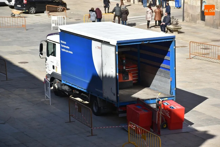 Foto 5 - La Plaza se acerca a la normalidad total mientras la carpa dice adi&oacute;s