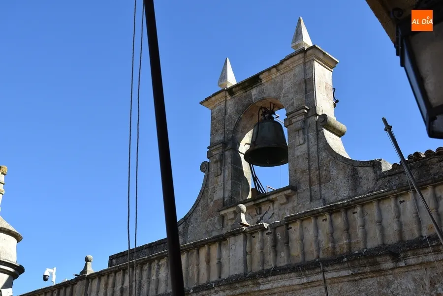 Foto 7 - La Plaza se acerca a la normalidad total mientras la carpa dice adi&oacute;s
