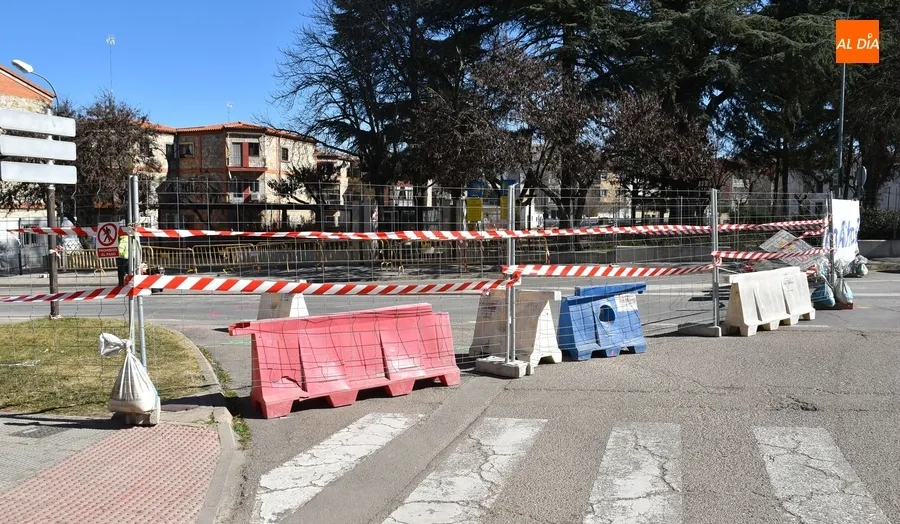 Foto 2 - Cortado al tr&aacute;fico el segundo tramo de la Avenida de Espa&ntilde;a
