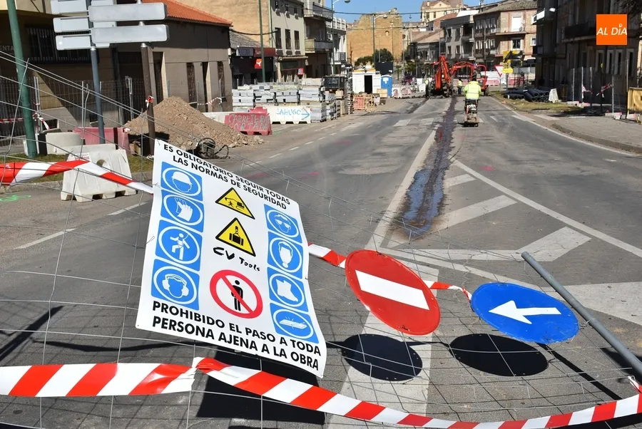 Foto 3 - Cortado al tr&aacute;fico el segundo tramo de la Avenida de Espa&ntilde;a