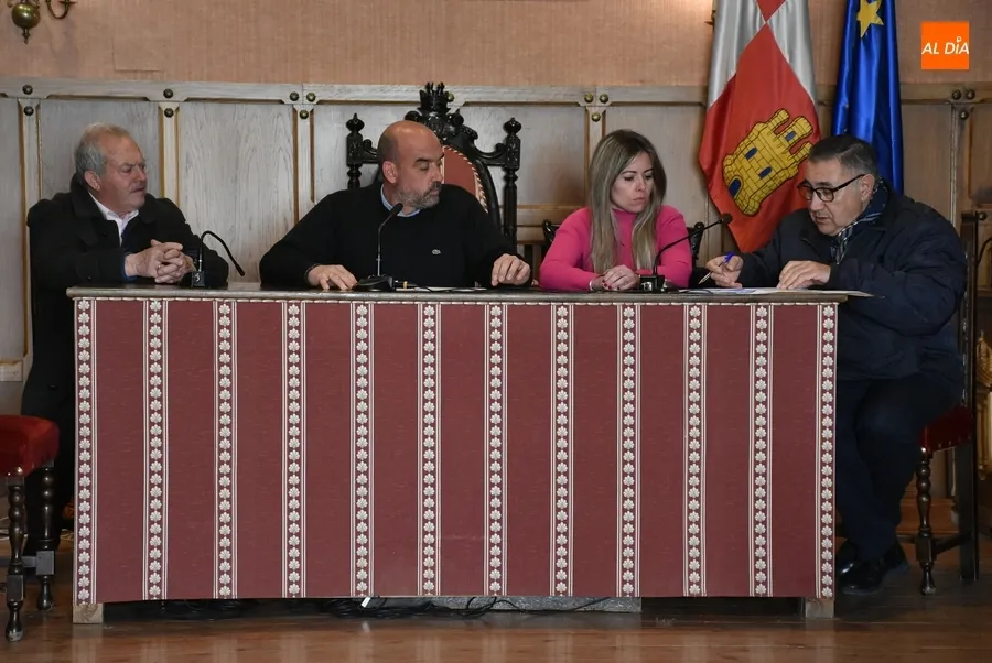 Foto 3 - La Roca y Santa Ana se incorporan a la Comisi&oacute;n del Toro M&aacute;s Bravo
