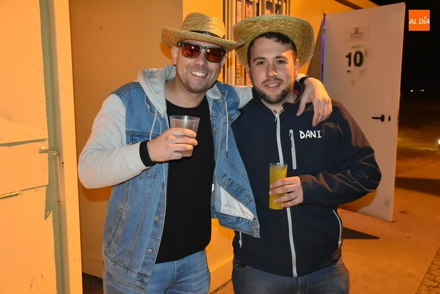 Foto 5 - La fiesta se desata tambi&eacute;n en el Paseo Fernando Arrabal