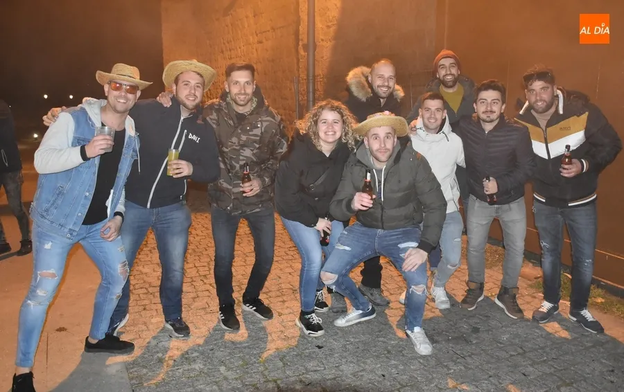 Foto 6 - La fiesta se desata tambi&eacute;n en el Paseo Fernando Arrabal