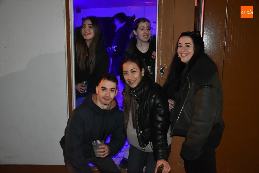 Foto 8 - La fiesta se desata tambi&eacute;n en el Paseo Fernando Arrabal