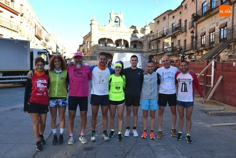 Foto 2 - Un grupo de atletas disfruta del cl&aacute;sico &lsquo;Cross del Pollino&rsquo;