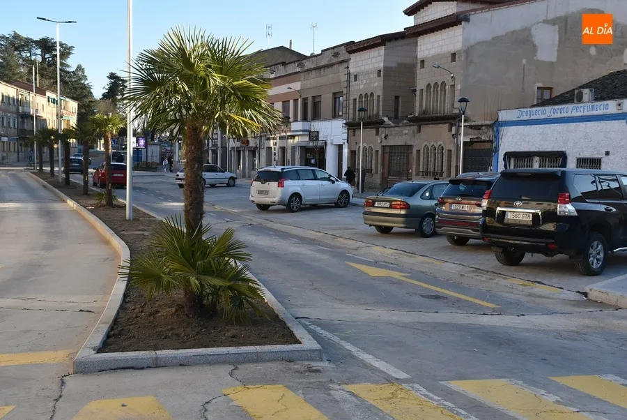 Foto 9 - Abierto al tr&aacute;fico, con &lsquo;ambiente de Benidorm&rsquo;, el tramo en obras de la Avenida de Espa&ntilde;a