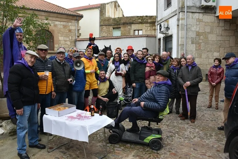 Foto 4 - Los Amigos del Alguacilillo rinden homenaje al fallecido Salvador L&oacute;pez &lsquo;Chiqui&rsquo;