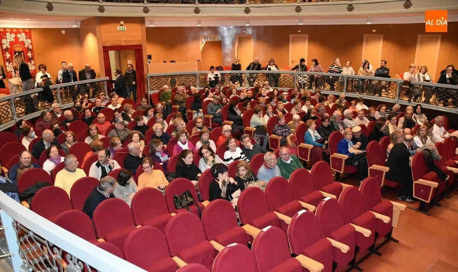 Foto 3 - La Diputaci&oacute;n recibe el Premio del Bols&iacute;n anunciando un redoble de su apoyo &ldquo;para que no le falte de nada&rdquo;