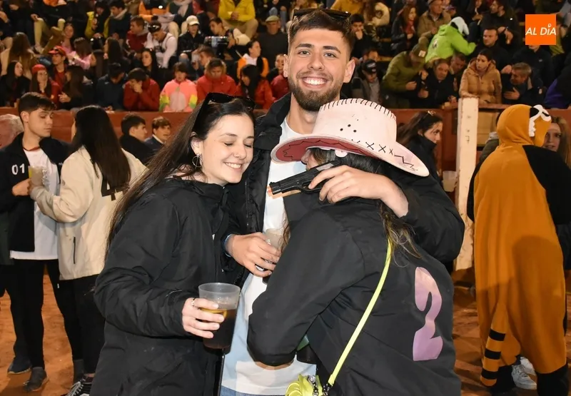 Foto 10 - Manliao anima el &uacute;ltimo gran momento de encuentro de j&oacute;venes del Carnaval 2023
