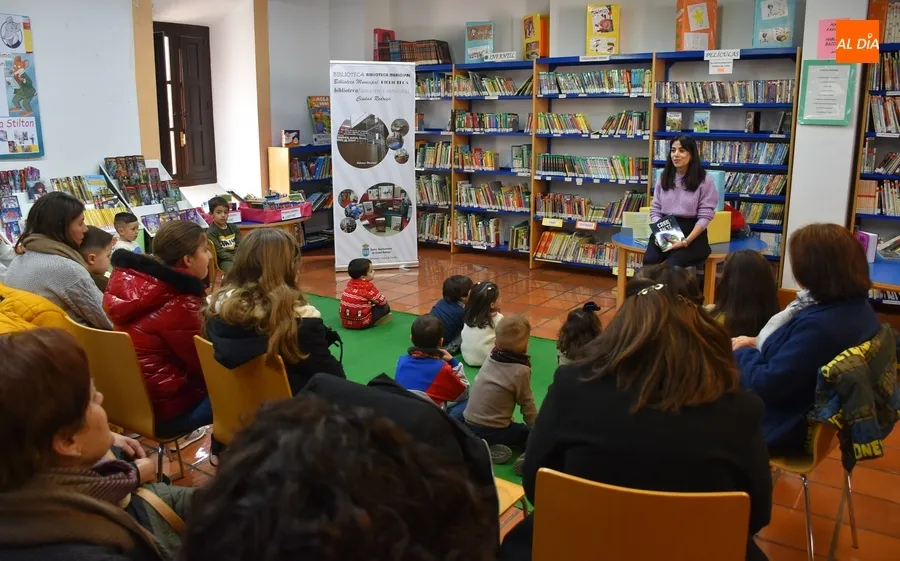 Foto 6 - Inma Serrano comparte con los ni&ntilde;os mirobrigenses su cuento &lsquo;Cree en ti&rsquo;