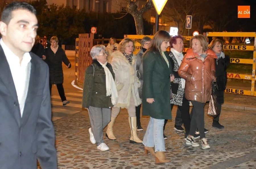 Foto 11 - Silvia Garc&iacute;a Rojo desgrana su Carnaval con un amplio reconocimiento a los Porteros Mayores