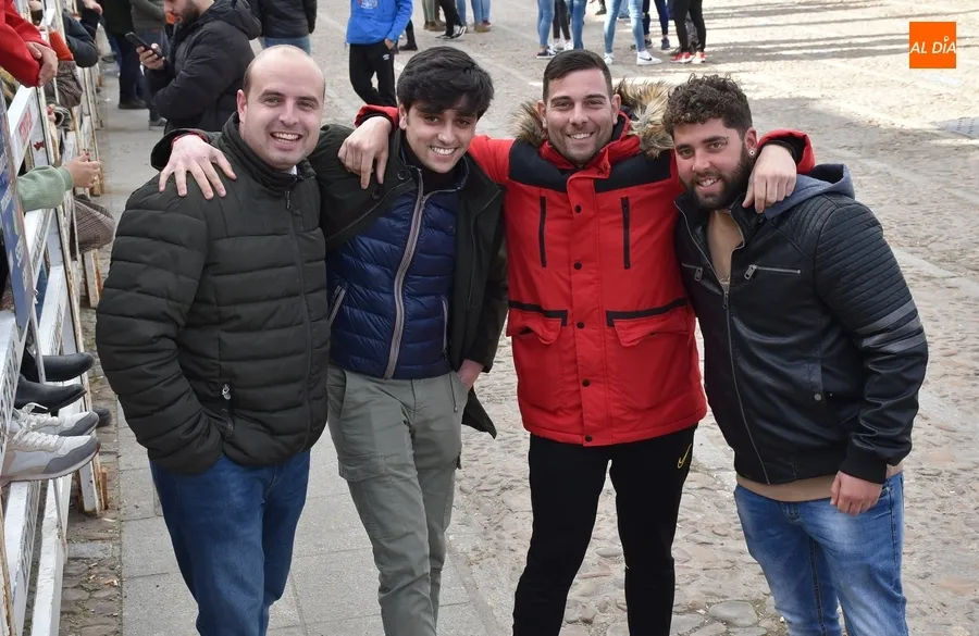 Foto 3 - Llenazo en el l&uacute;dico &uacute;ltimo evento taurino del Carnaval 2023