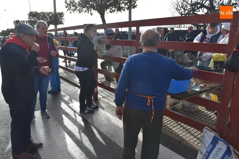 Foto 8 - Recuperado el tradicional almuerzo solidario en el marco del encierro a caballo