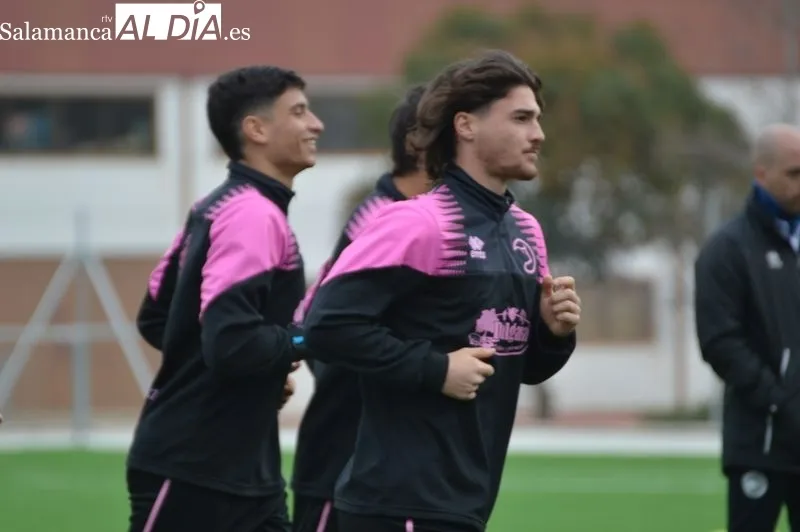 Foto 13 - Dani Ponz ya ejerce como nuevo entrenador de Unionistas