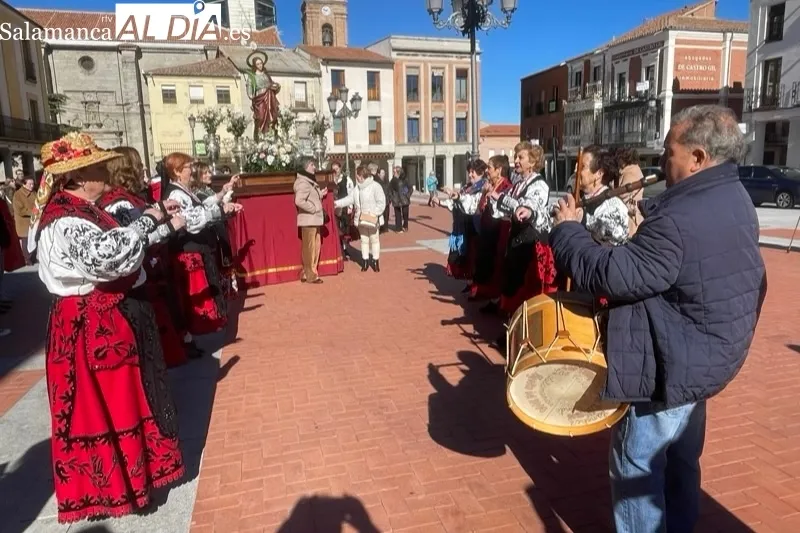 Las mujeres de Peñaranda disfrutan de la festividad de Santa Águeda
