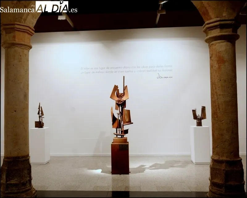 Exposición de Venancio Blanco en la sala de exposiciones de de Santo Domingo. Foto de José Amador Martín