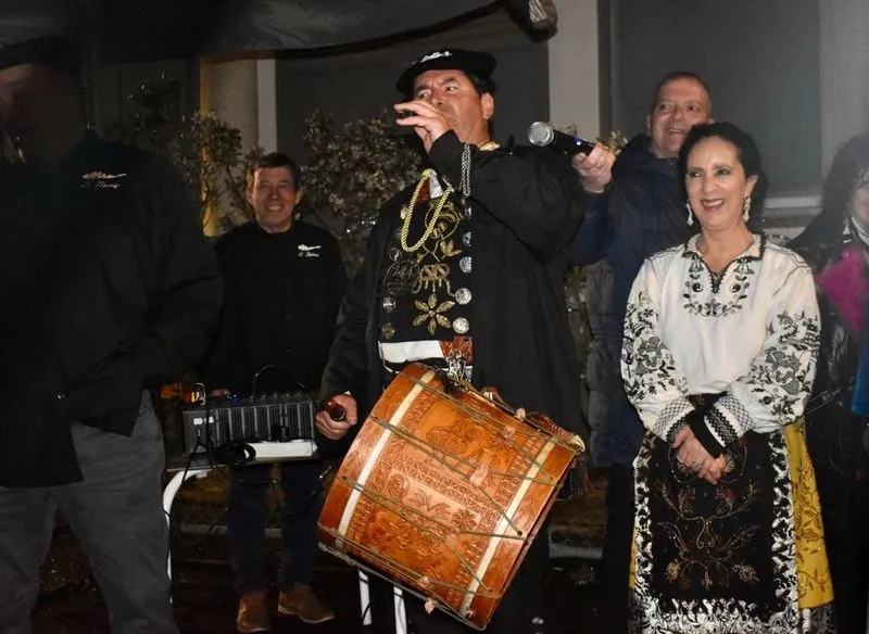 Foto 3 - Numerosos guijuelenses se dan cita en la fiesta tradicional de La Pesada