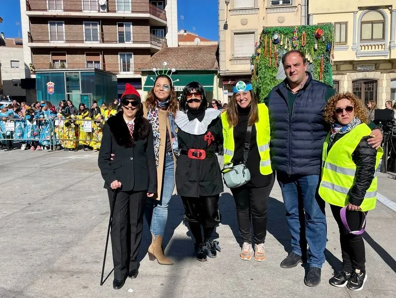 Imágenes de los disfraces en la Plaza Mayor de Guijuelo.