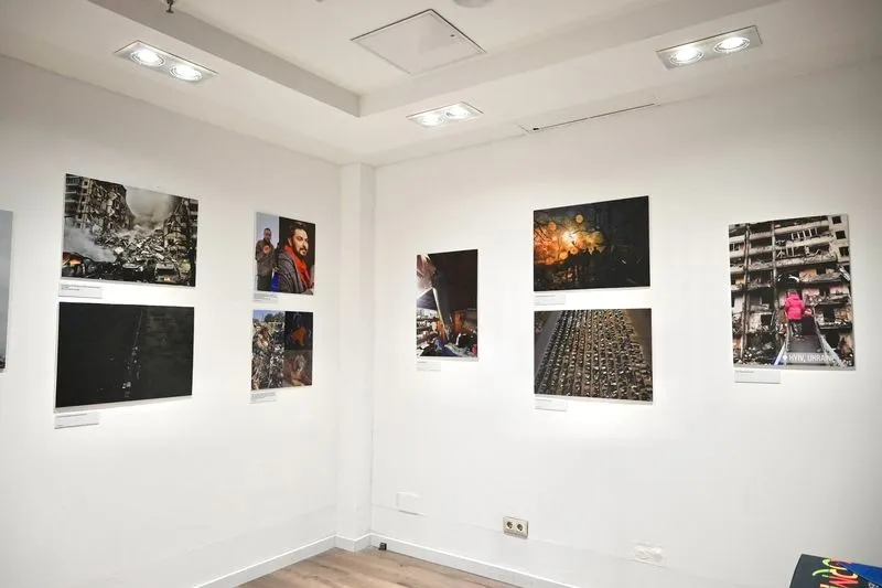Exposición fotográfica solidaria sobre la invasión de Rusia a Ucrania, que se puede visitar en El Tormes