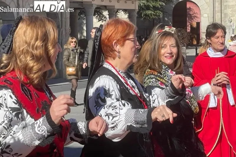 Las mujeres de Peñaranda disfrutan de la festividad de Santa Águeda