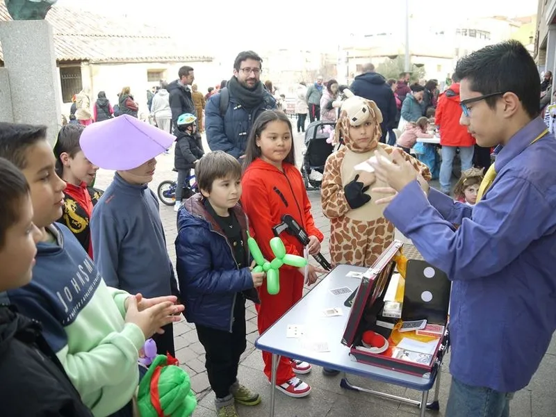 Foto 8 - Carbajosa de la Sagrada se sumerge en el Carnaval 